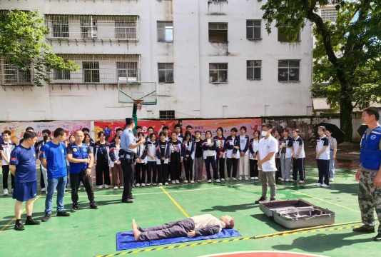 落阵营中学阅读区