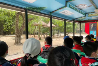 江门北苑小学阅读区
