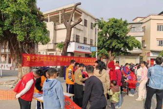 荷塘镇塔岗小学阅读区