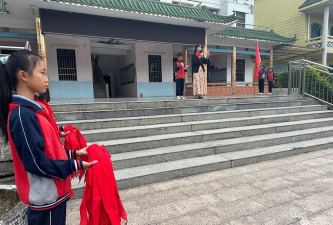 杜阮镇叶蔼小学阅读区