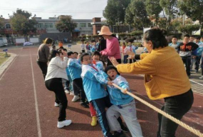 棠下镇石头小学阅读区