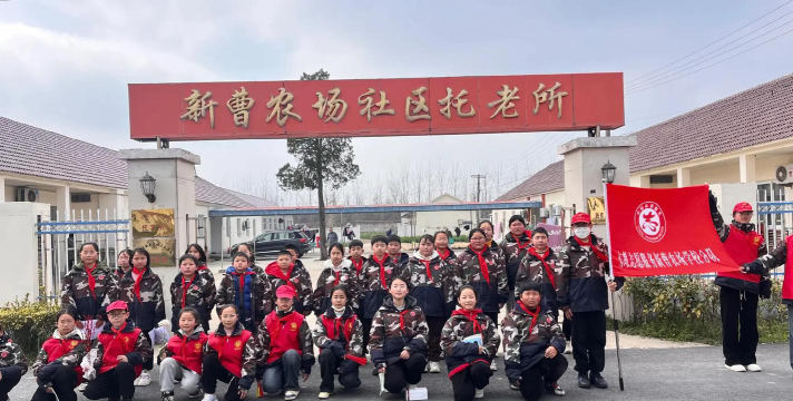 农场学校阅读区
