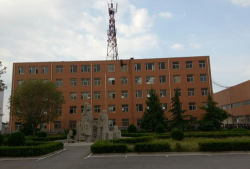 壶关县成才学校阅读区