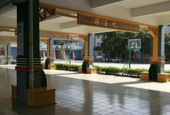 佛山市顺德区本原小学阅读区
