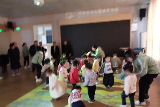 南川市西城街道办事处新建幼儿园阅读区