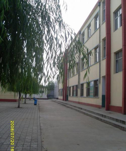 晋州市第二中学阅读区