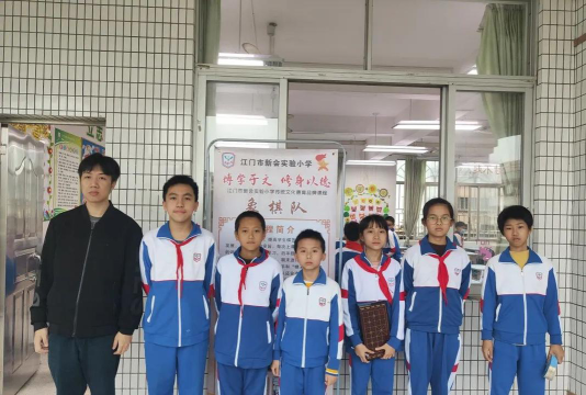 新会实验小学阅读区