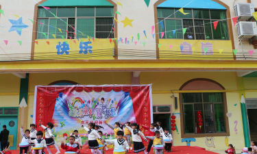深圳市育仁幼儿园阅读区