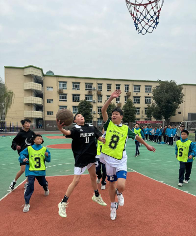 高平市河西镇初级中学校阅读区