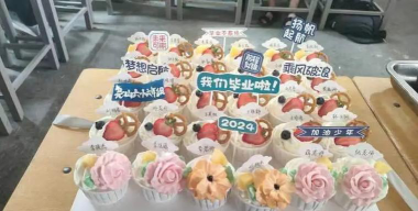 尧山镇第四中心小学阅读区
