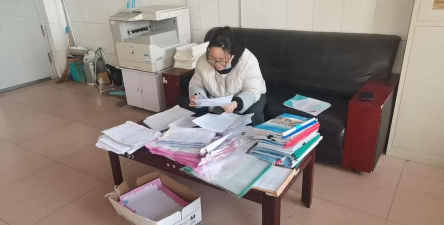 黄陂区长岭镇中心小学阅读区