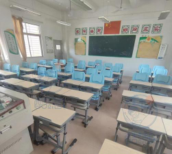 台城镇第一小学阅读区