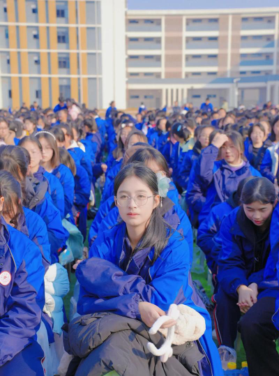 山阴县吴马营乡吴马营中学阅读区