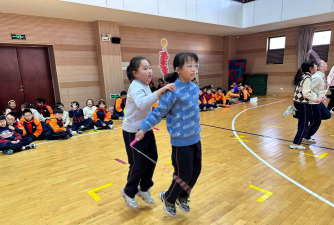 白沙镇广育小学阅读区