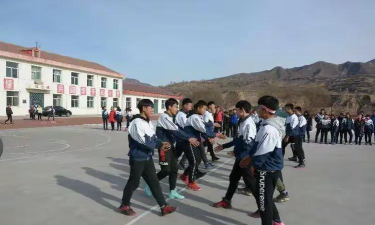 昔阳县东冶头镇初级中学阅读区