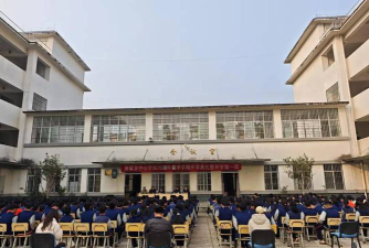 景谷县碧安乡中学阅读区