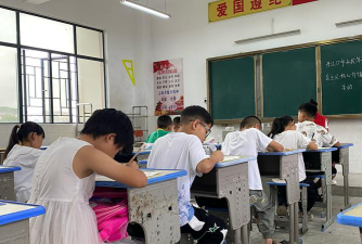 三埠仁杰小学阅读区