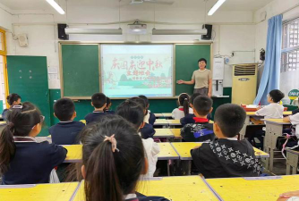 河南省安阳市滑县道口镇实验小学阅读区