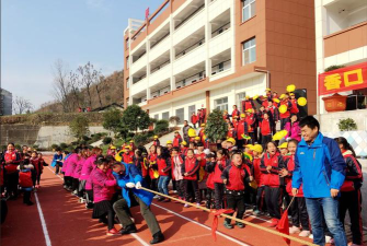 郧西县香口乡中心小学阅读区