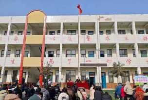 上王中学阅读区