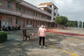 开平市三埠簕联小学阅读区