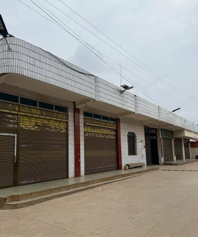 思茅市江城县宝藏乡中学阅读区