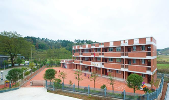 鹤城镇鹤城小学阅读区