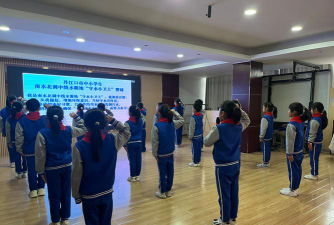 丹江口市太山庙小学阅读区