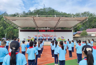 平石街道办石泉小学阅读区