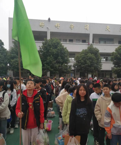 山丹县老军初级中学阅读区