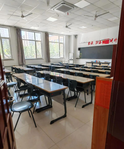 四十八中阅读区