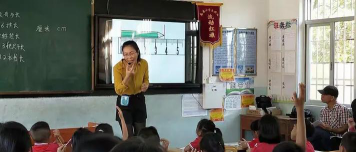 湛江市坡头区南调街中心小学阅读区
