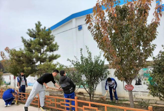 平凉市崆峒区香莲中学阅读区