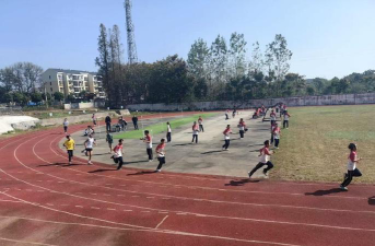 十里后中学阅读区
