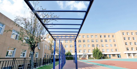 大连市第三十中学阅读区