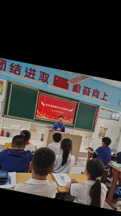 红旗区实验小学阅读区