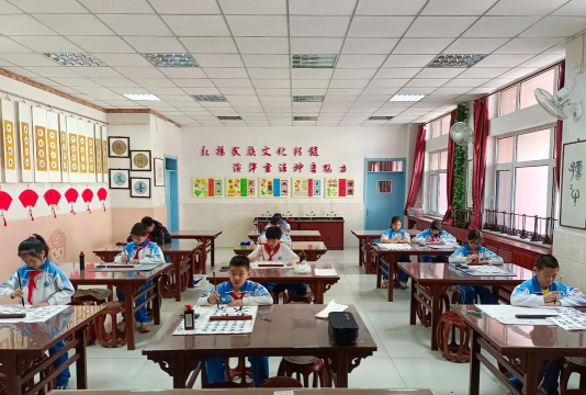 北京市房山区百思方成学科培训学校阅读区