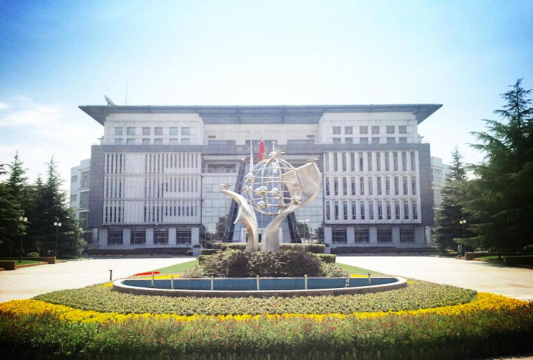 上海商学院阅读区