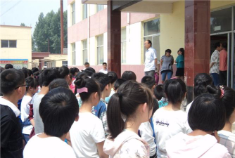 阳明堡堡内中学阅读区