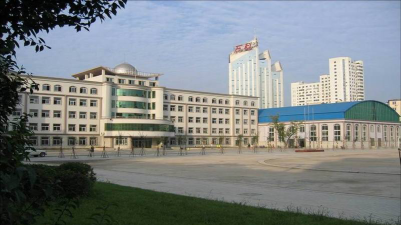 鞍山市第二中学阅读区