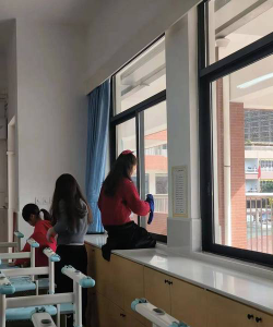 廉江市营仔镇白沙小学阅读区