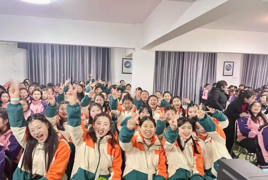 春和里幼儿园阅读区