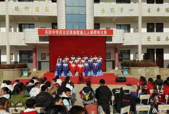 吊街中学阅读区
