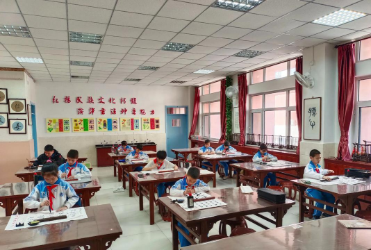 天津市宁河区博渊课外教育学校有限公司阅读区