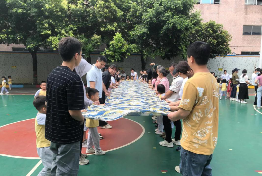 中山市东凤明珠幼儿园阅读区