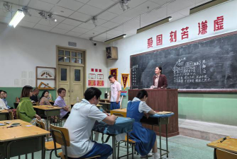 抚顺市第三十五中学阅读区