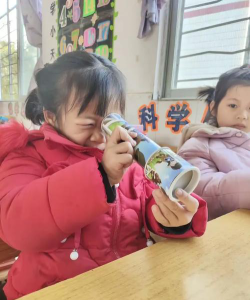 封开县江川镇中心幼儿园阅读区