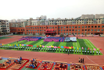 抚顺市第四十二中学阅读区