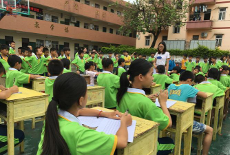 廉江市塘蓬镇南充小学上山教学点阅读区