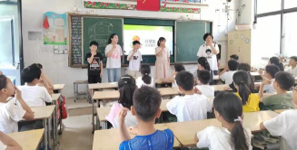 阳春市合水镇第二小学阅读区